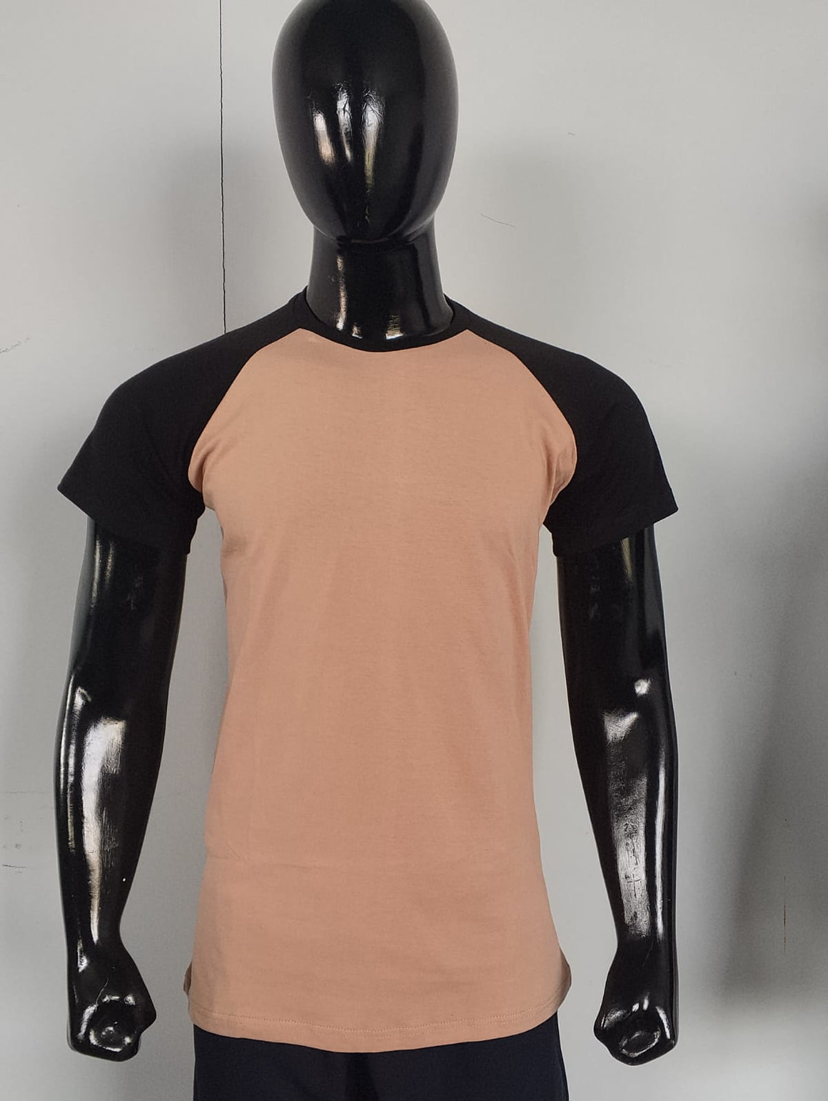 Contrast Cotton Tee – Sand / Black