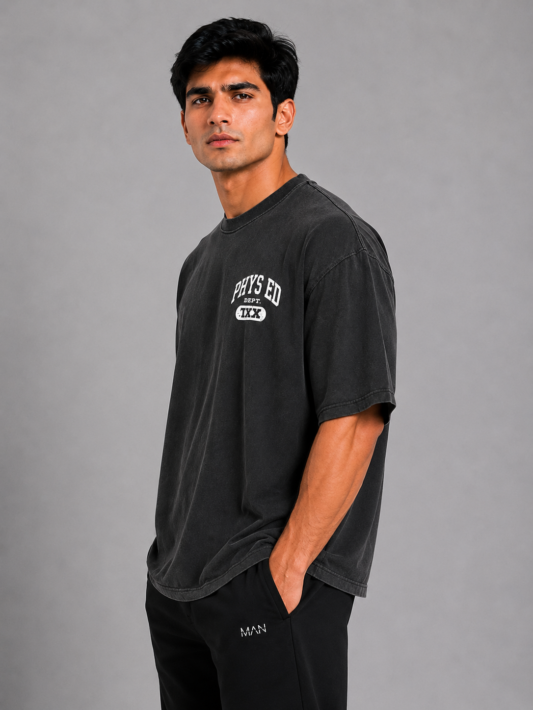 Oversized Essential Tee – Black